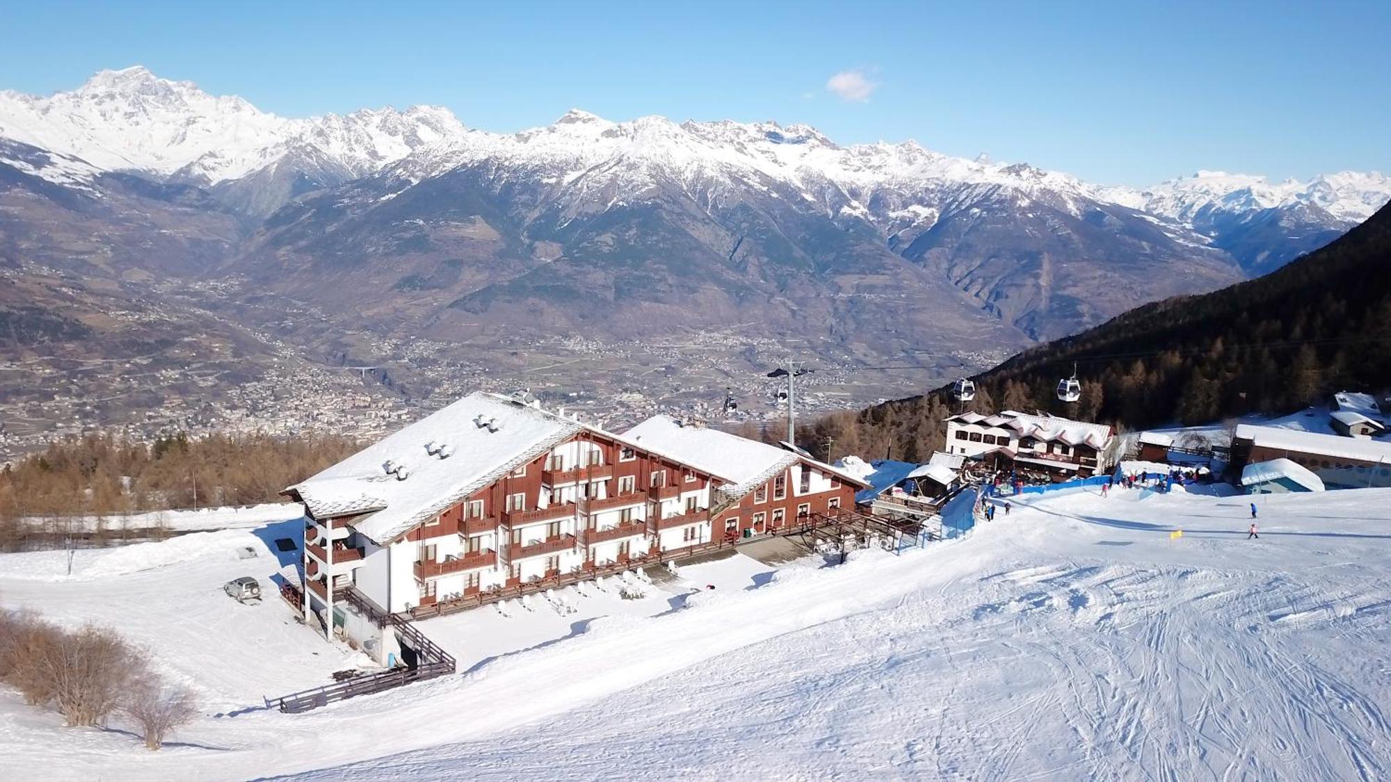 Hotel Etoile De Neige Pila  Esterno foto
