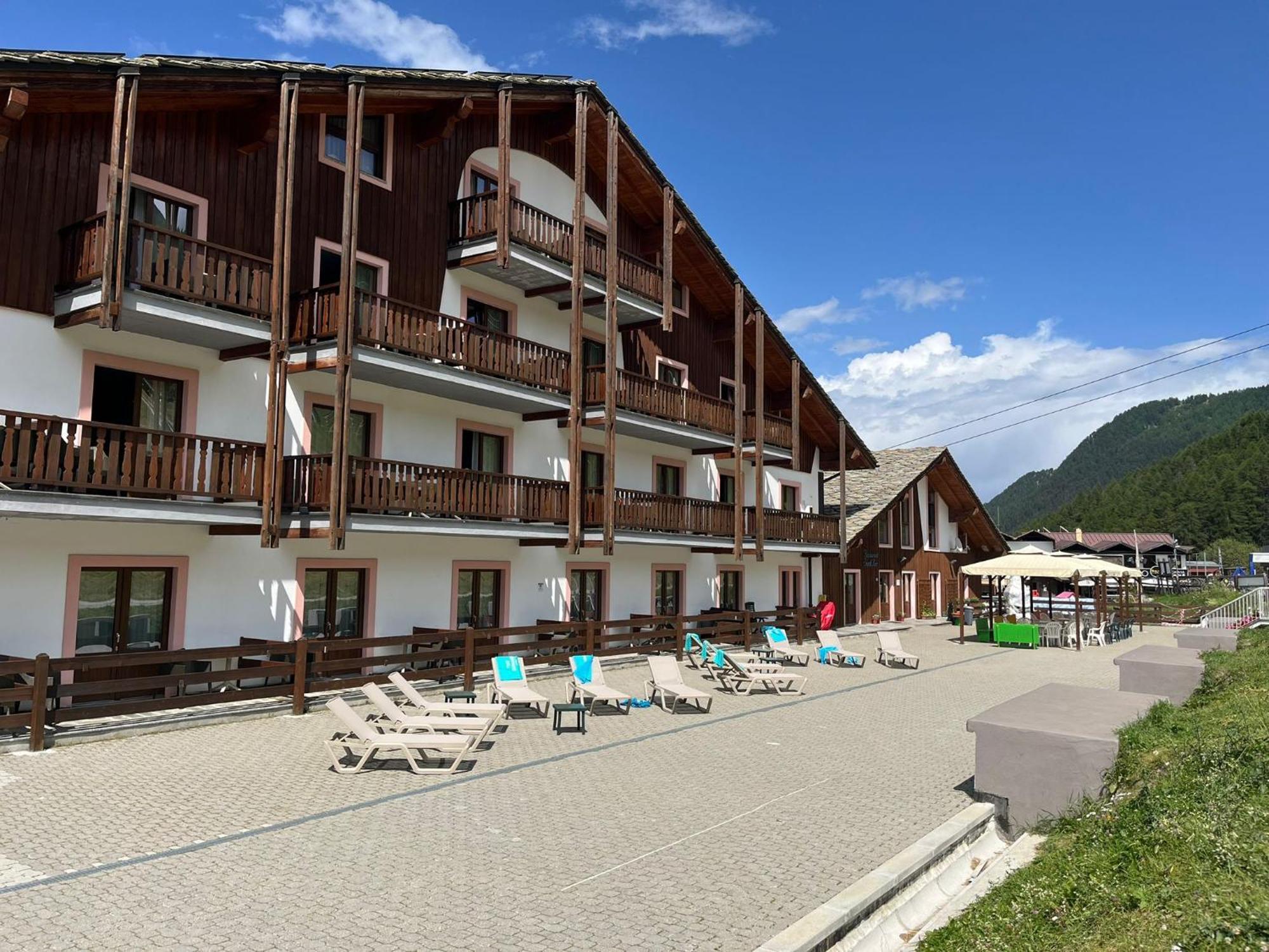 Hotel Etoile De Neige Pila  Esterno foto